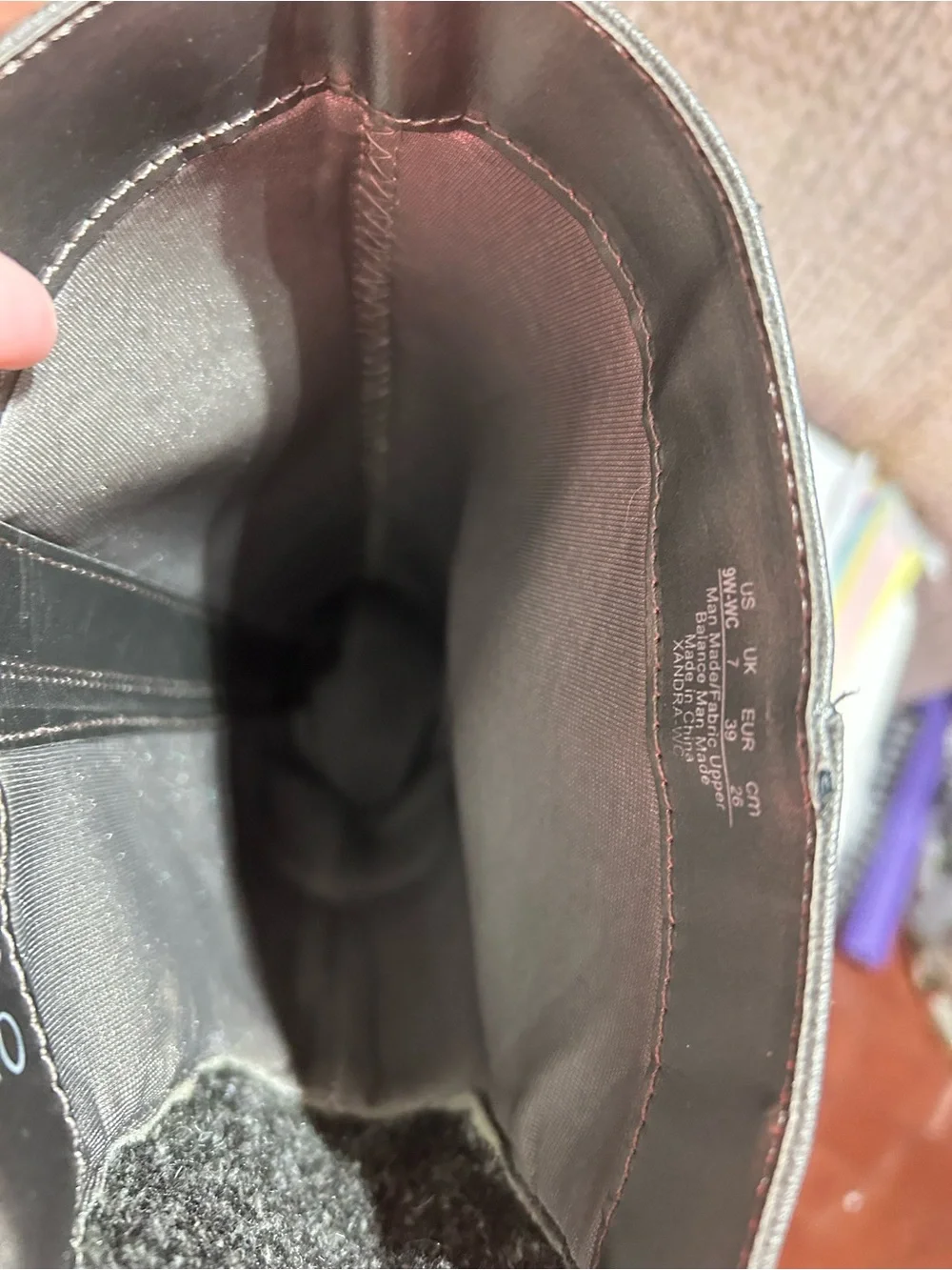 N/A sleek tall